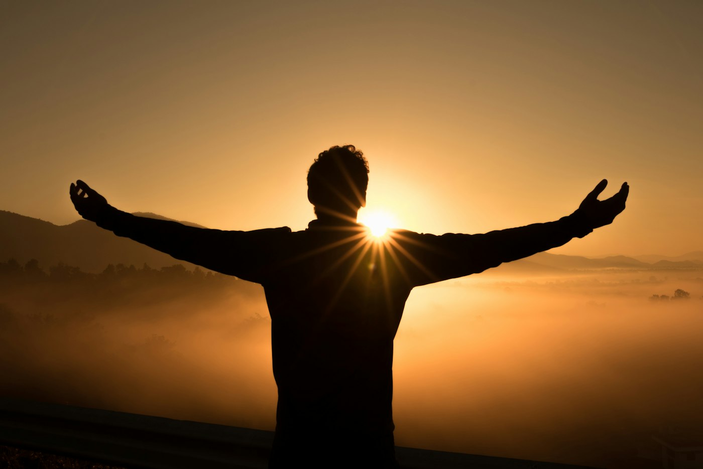 Comparte tu testimonio: lo que Dios hace en ti edifica a otros